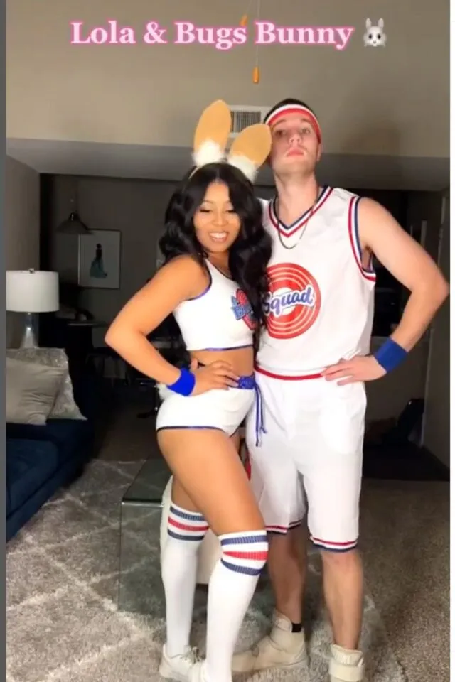 Lola Bunny & Bugs Bunny (Space Jam)