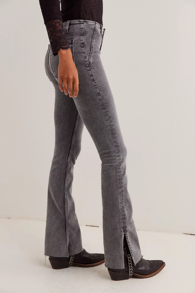 Slit Slim Flare Jeans