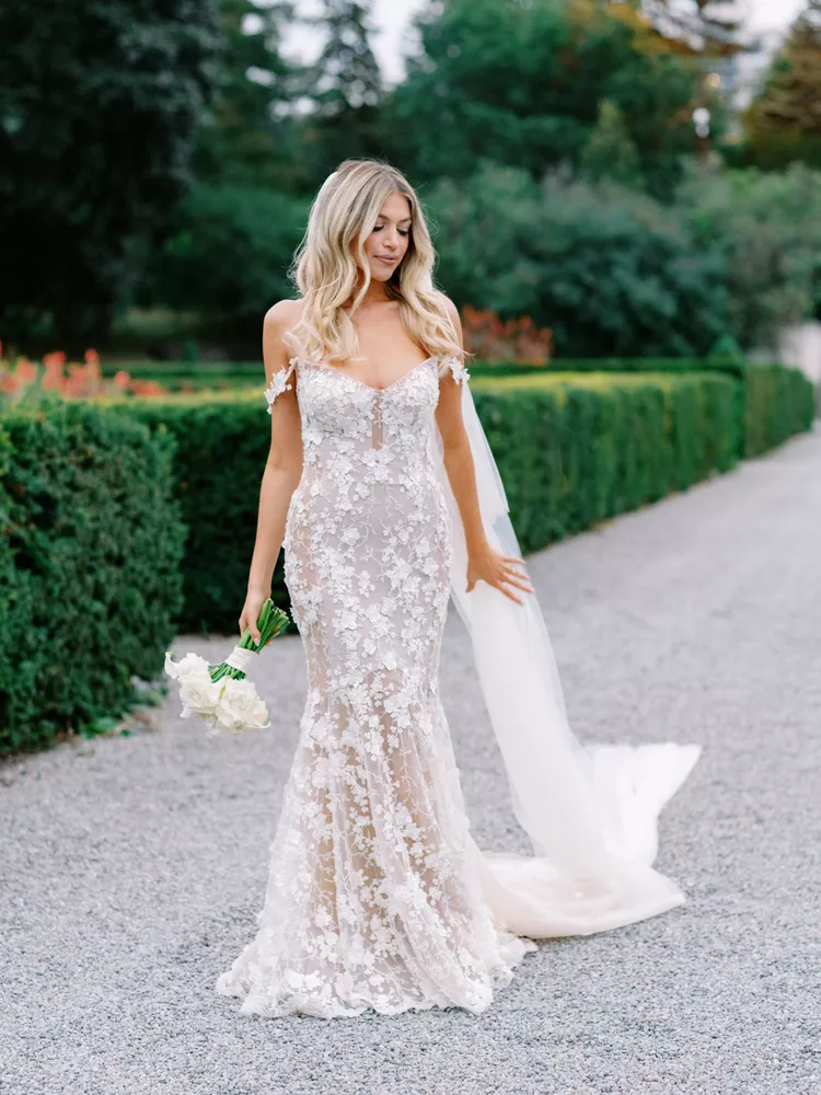 Trumpet Wedding Dress with Sleeves