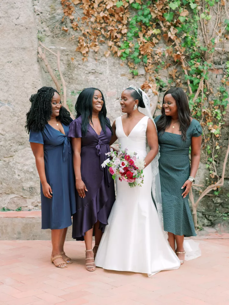 Wedding dress silhouettes for body types